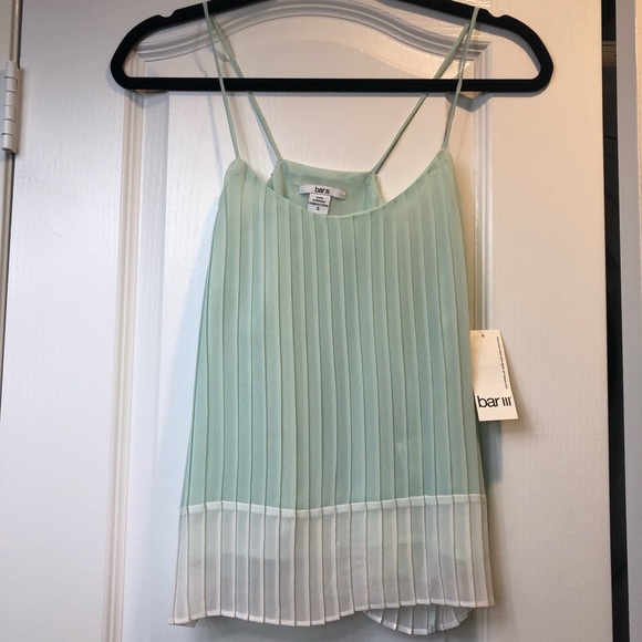 👻 NWT Bar III mint green blouse - Picture 4 of 4